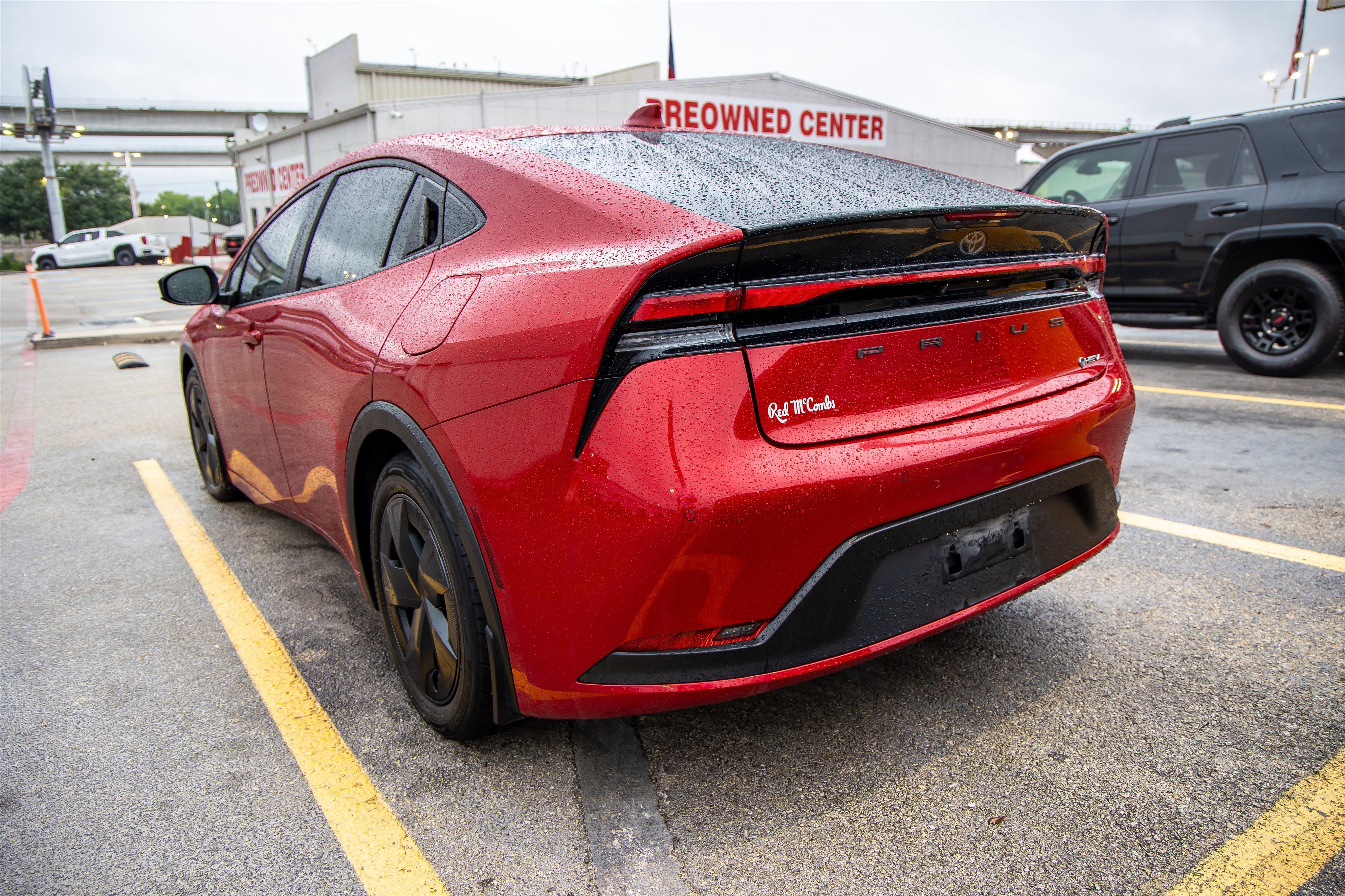 2024 Toyota Prius LE