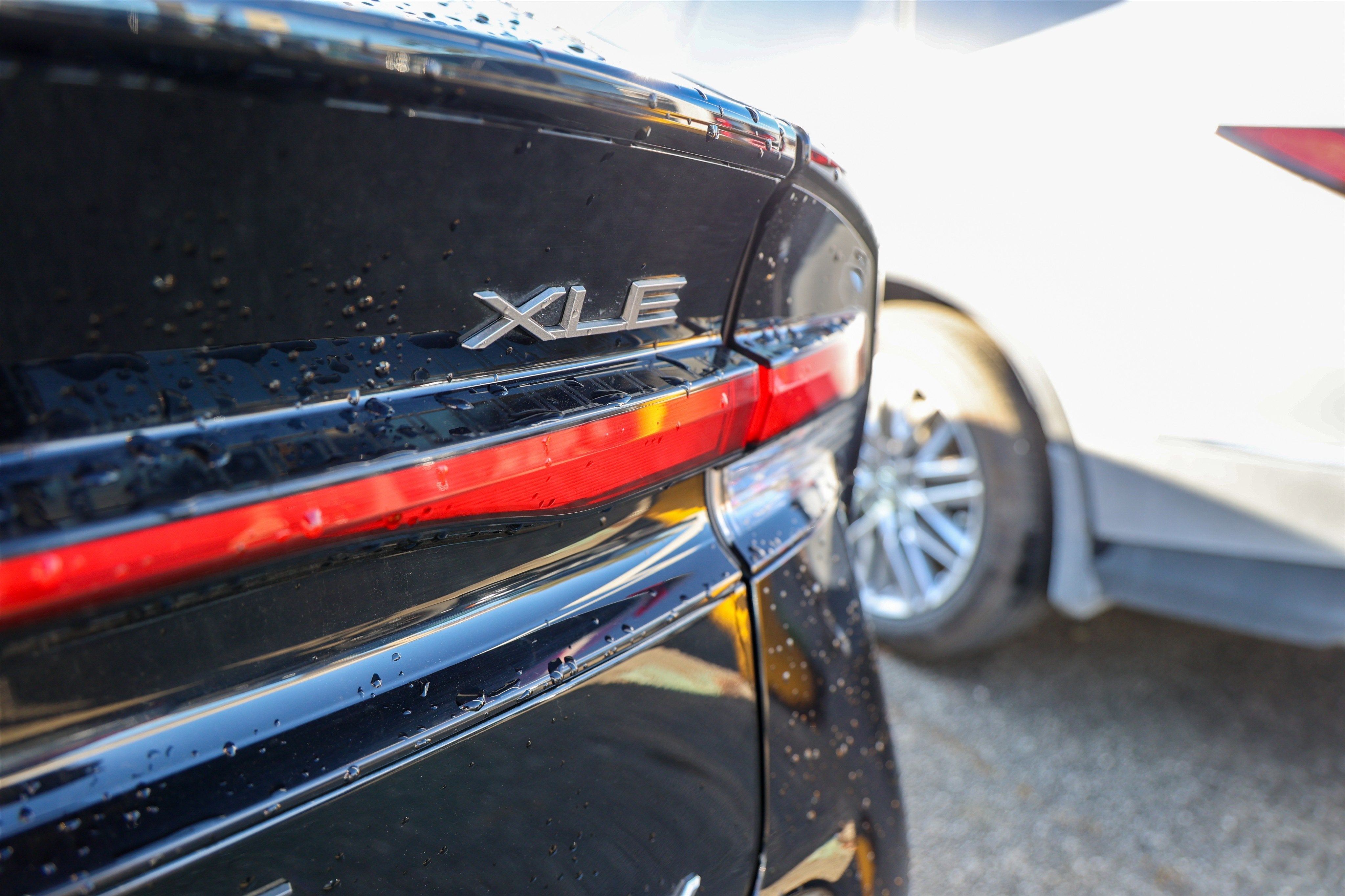 2024 Toyota PRIUS XLE