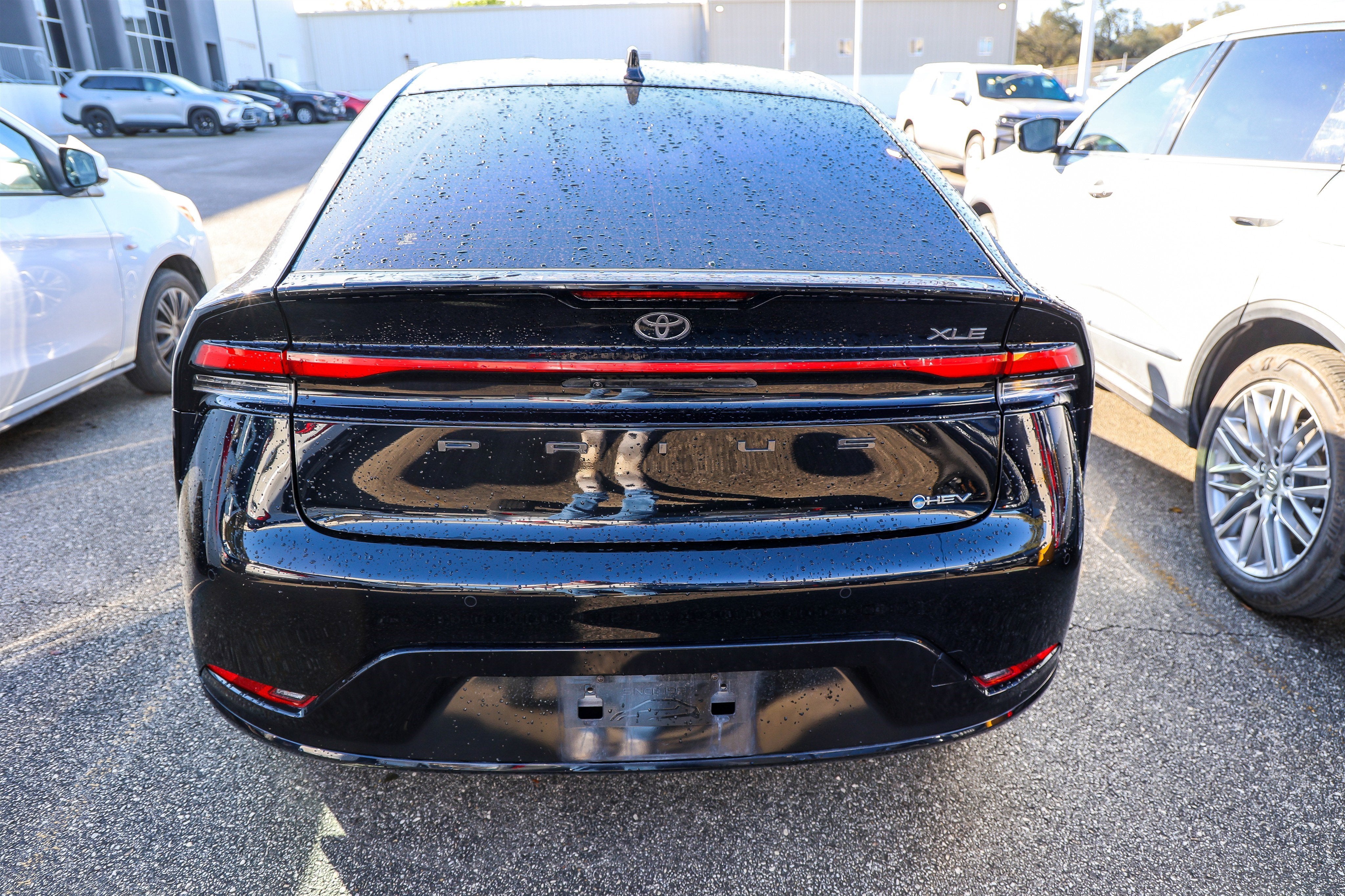 2024 Toyota PRIUS XLE