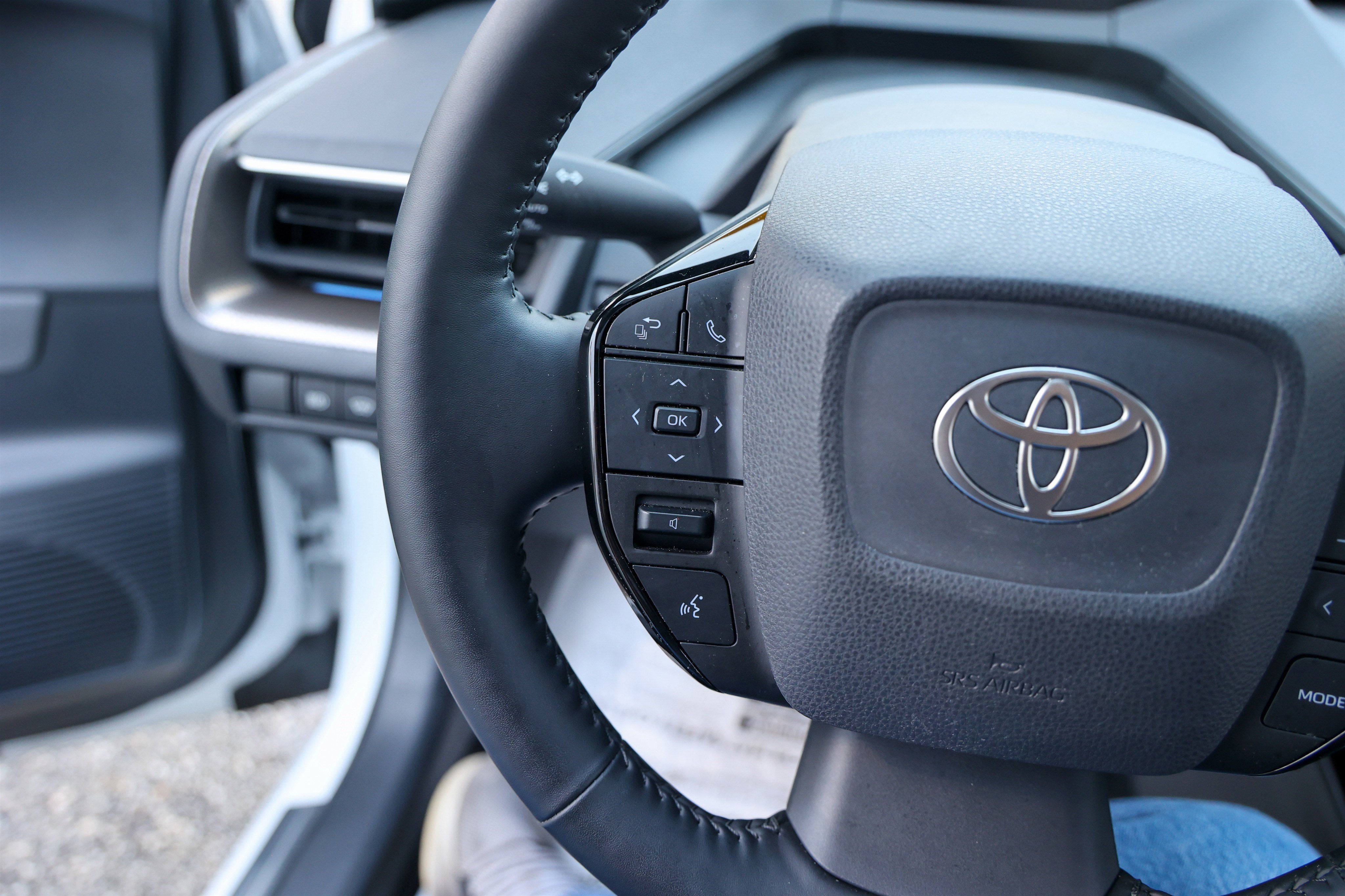2023 Toyota Prius XLE