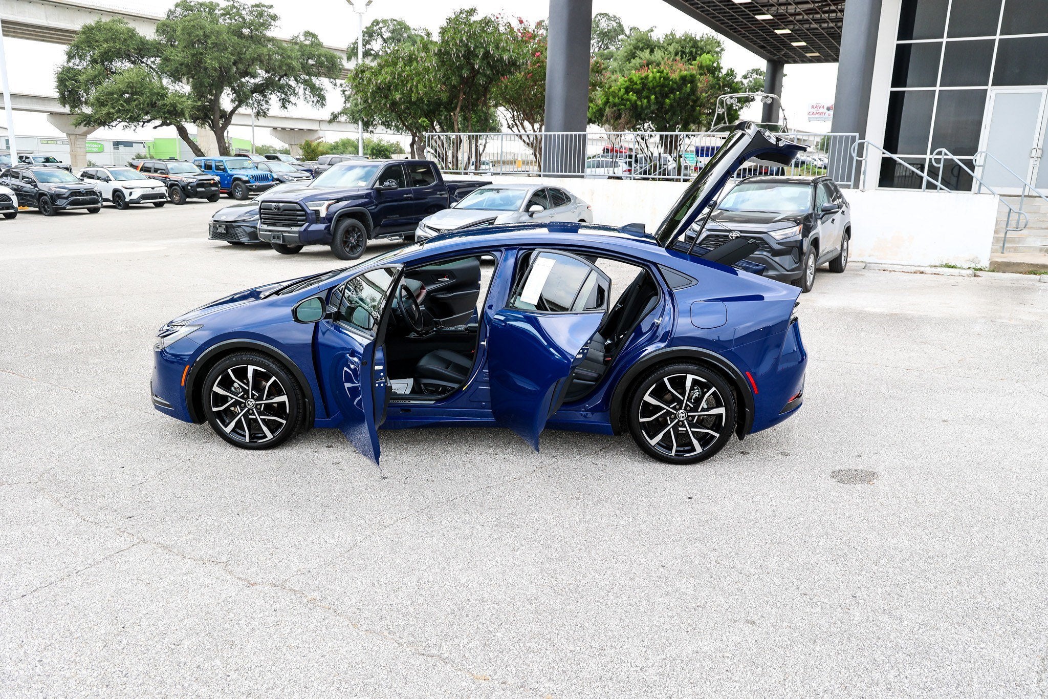 2026 Toyota Prius Plug-in Hybrid XSE