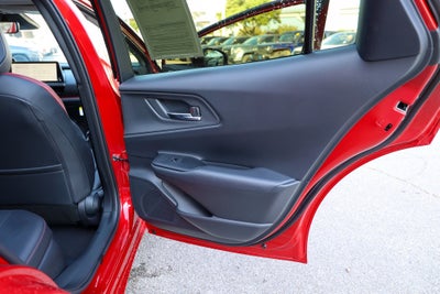 2025 Toyota Prius Plug-In Hybrid SE