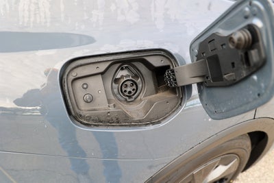 2025 Toyota Prius SE SE