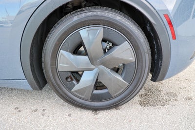 2025 Toyota Prius SE SE