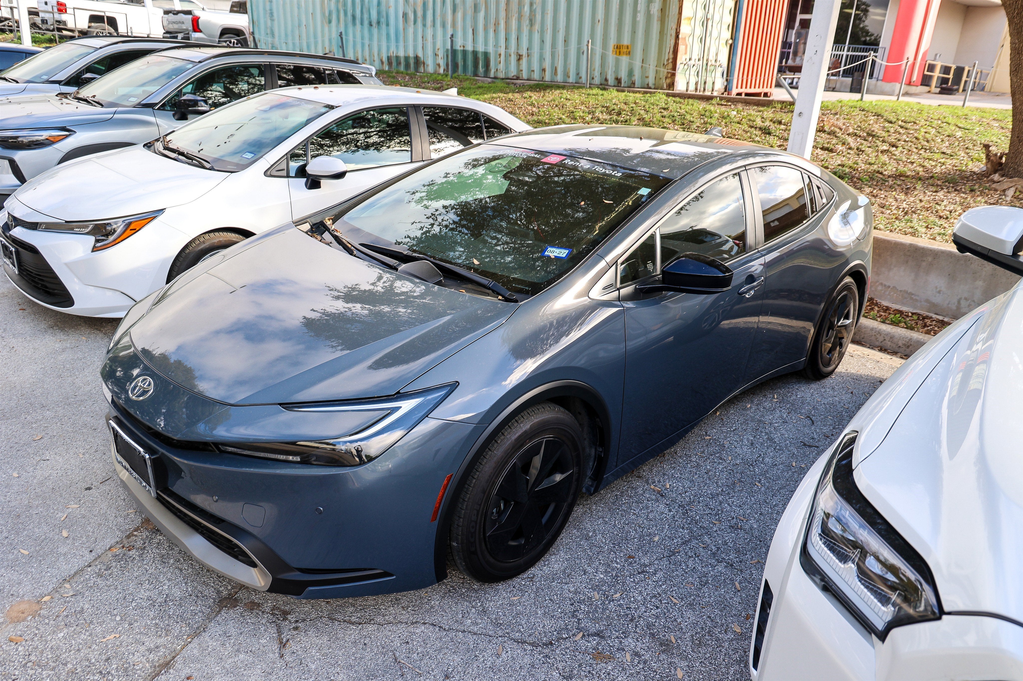 2025 Toyota Prius SE SE