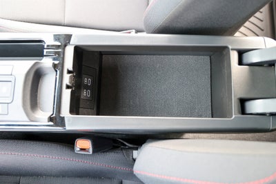 2025 Toyota Prius SE SE