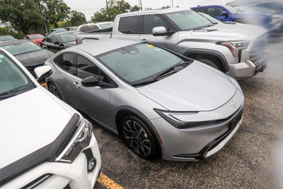 2025 Toyota Prius Plug-in Hybrid XSE