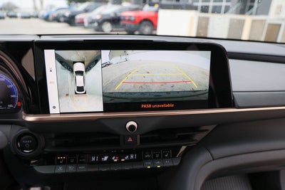 2025 Toyota CROWN Platinum