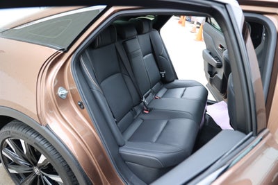 2025 Toyota CROWN Platinum