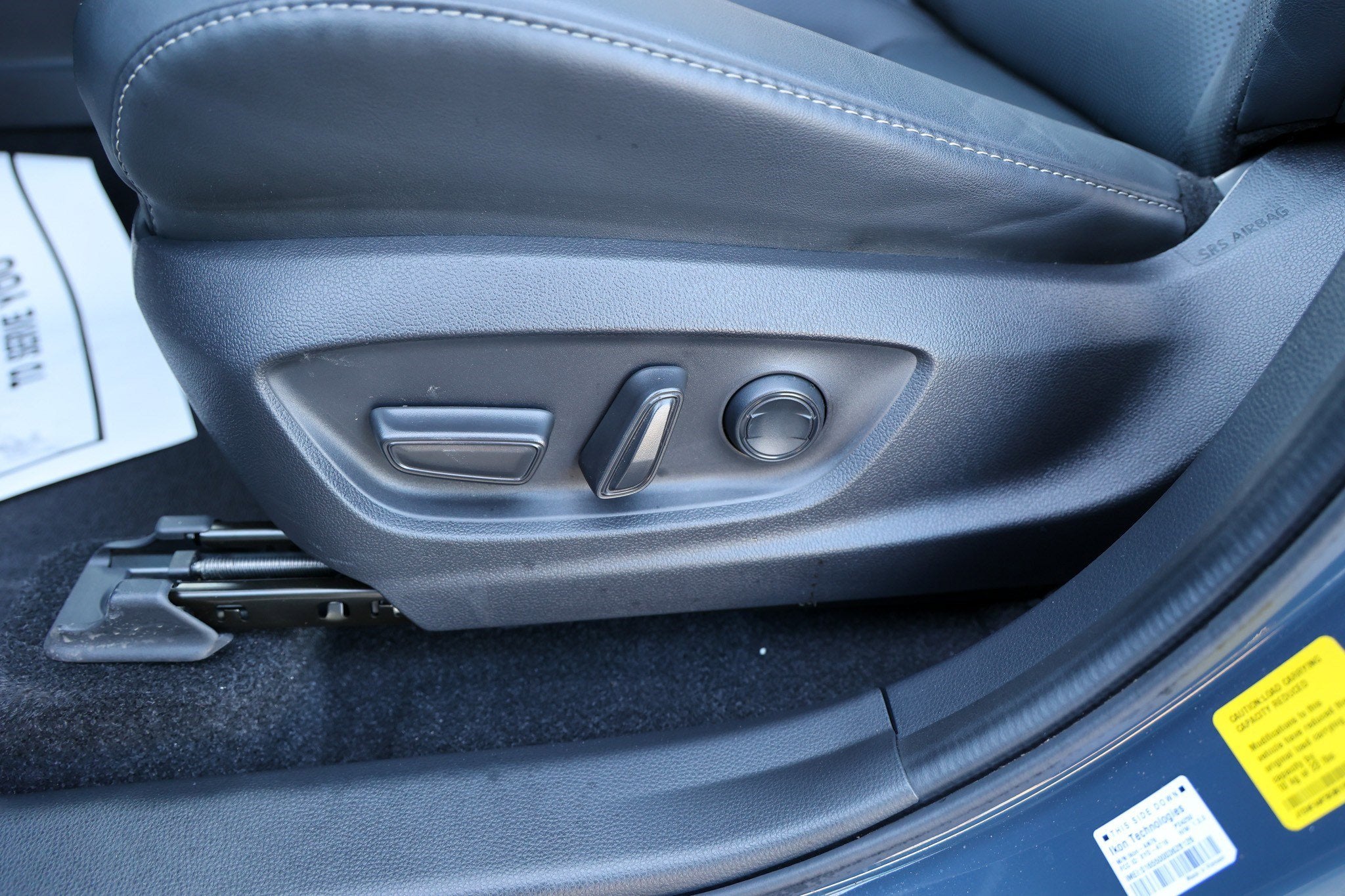 2025 Toyota CROWN Platinum