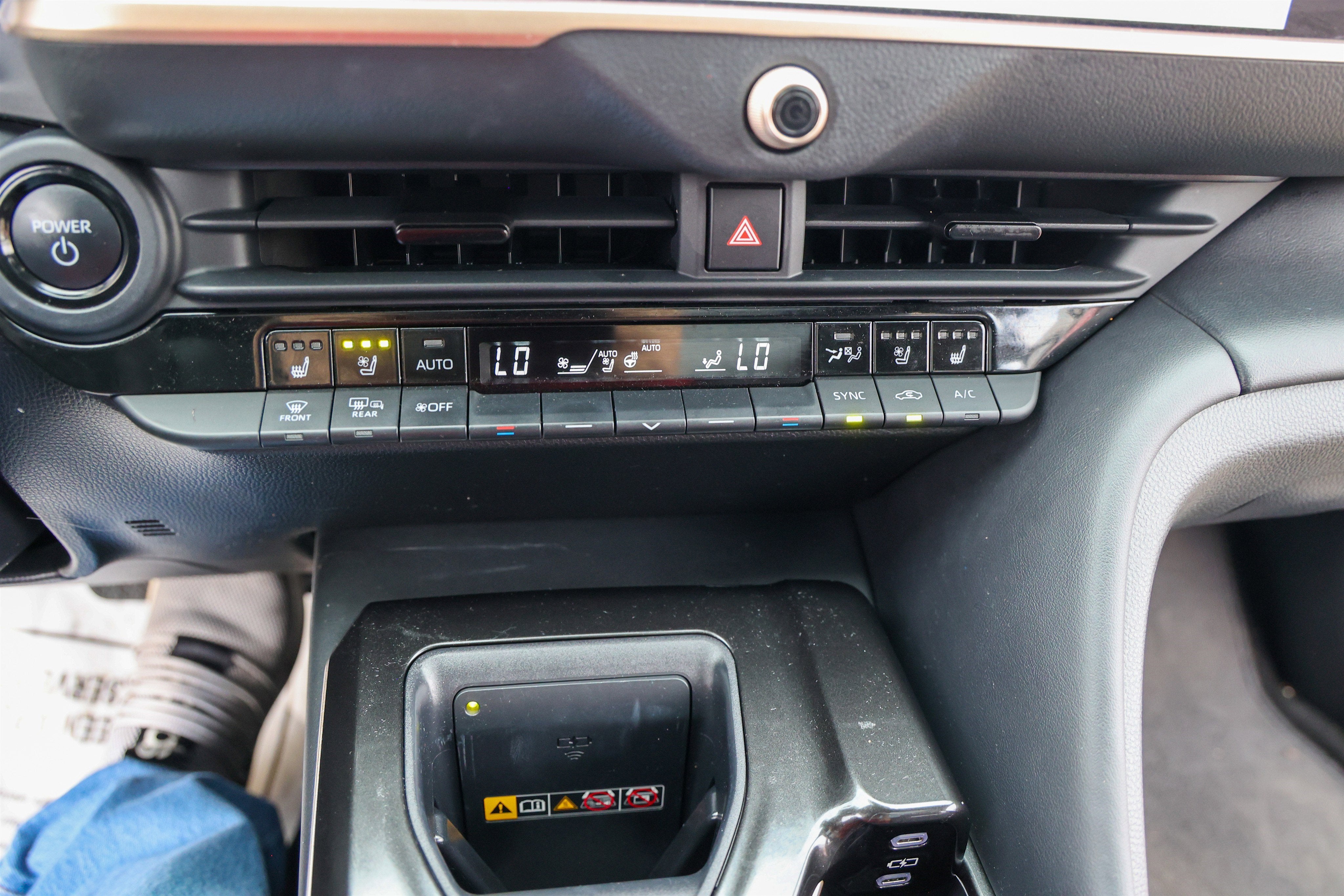 2026 Toyota CROWN Platinum