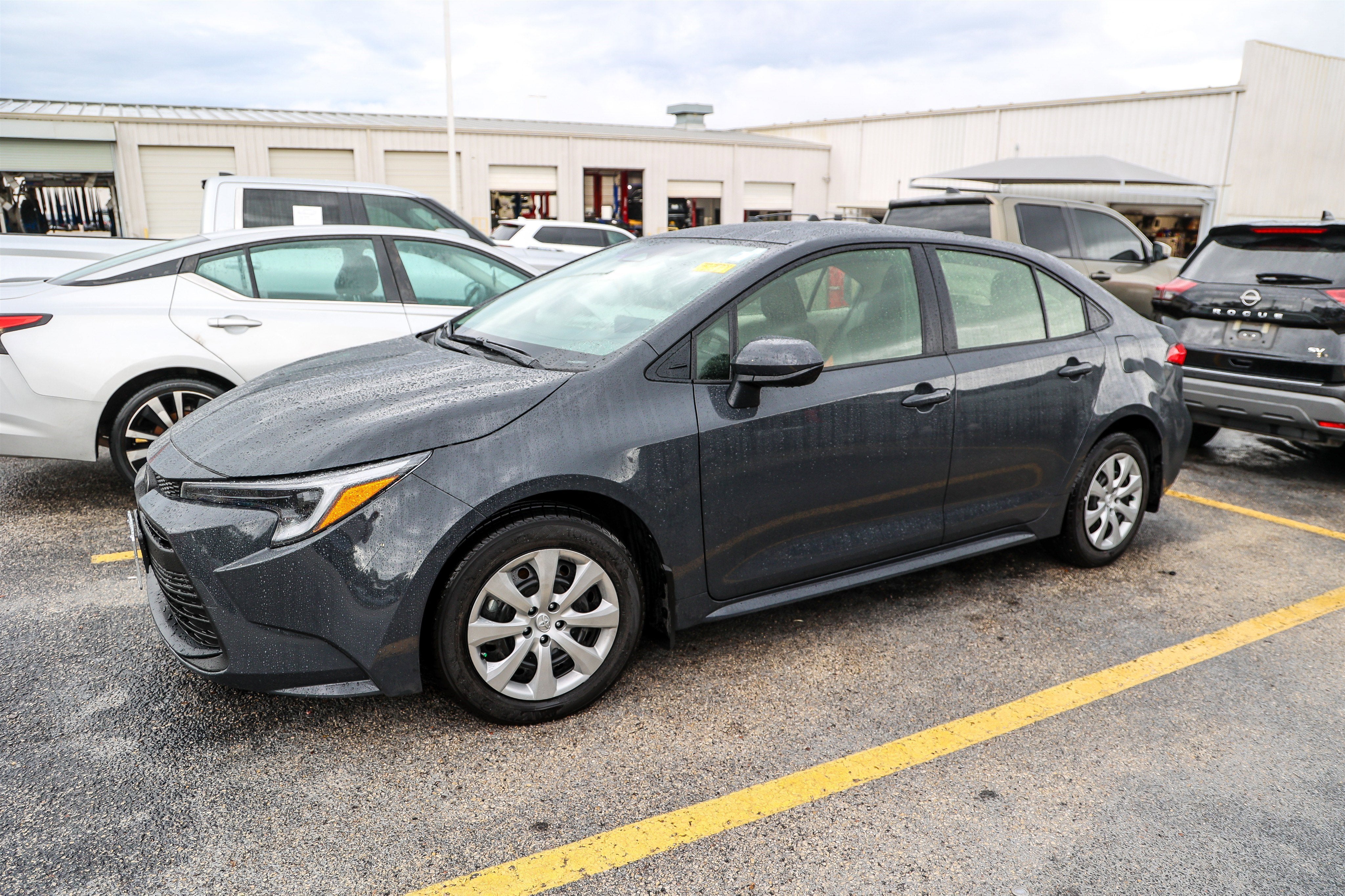 2026 Toyota Corolla Hybrid LE