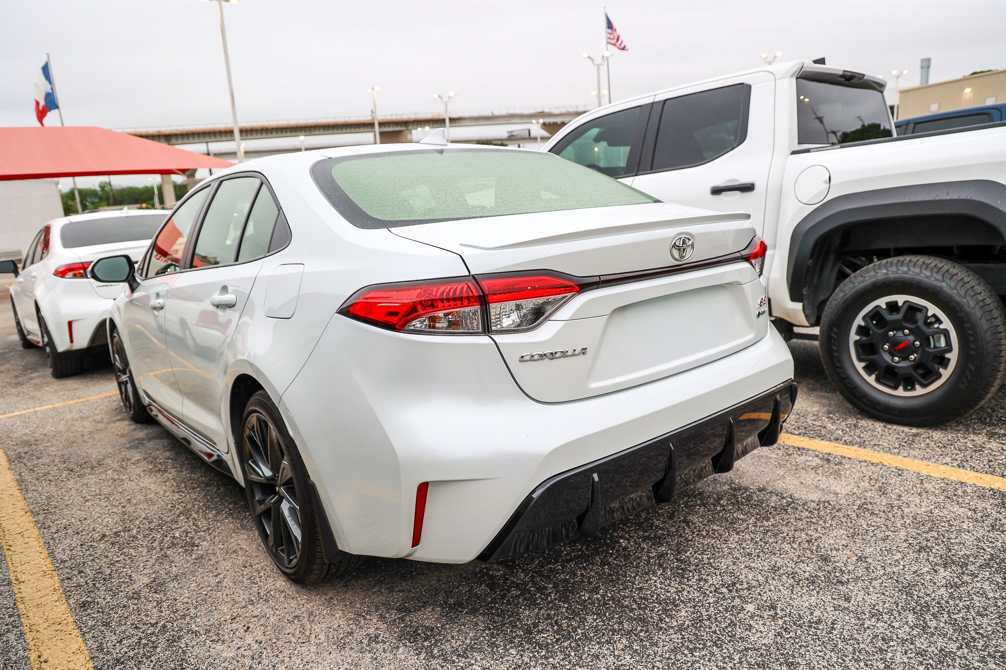 2026 Toyota Corolla Hybrid SE
