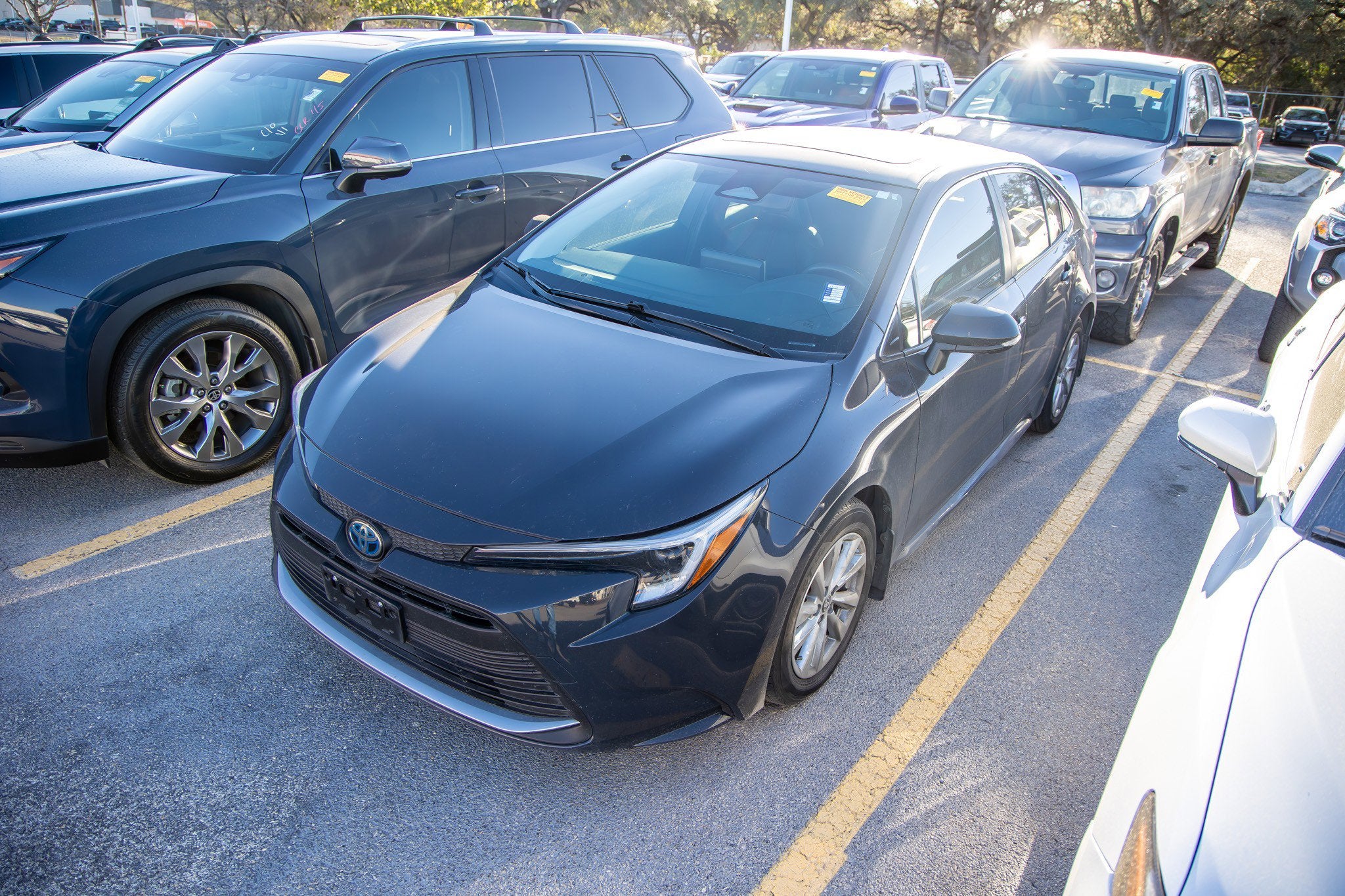 2023 Toyota COROLLA HYBRID Hybrid XLE