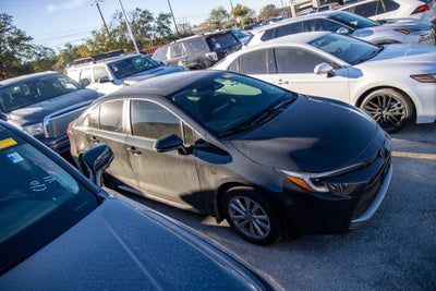 2023 Toyota COROLLA HYBRID Hybrid XLE