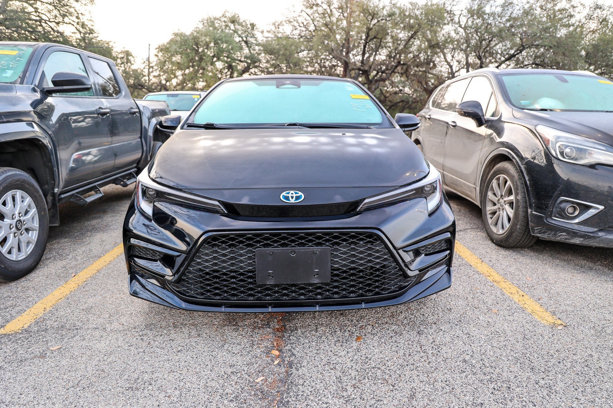2023 Toyota COROLLA HYBRID Hybrid SE