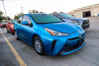 2020 Toyota Prius LE