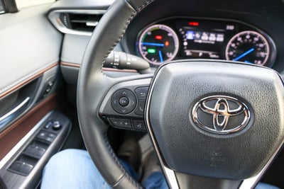 2023 Toyota Venza XLE