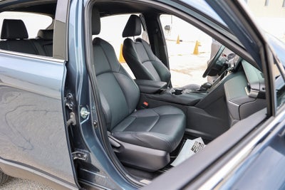 2024 Toyota Venza XLE