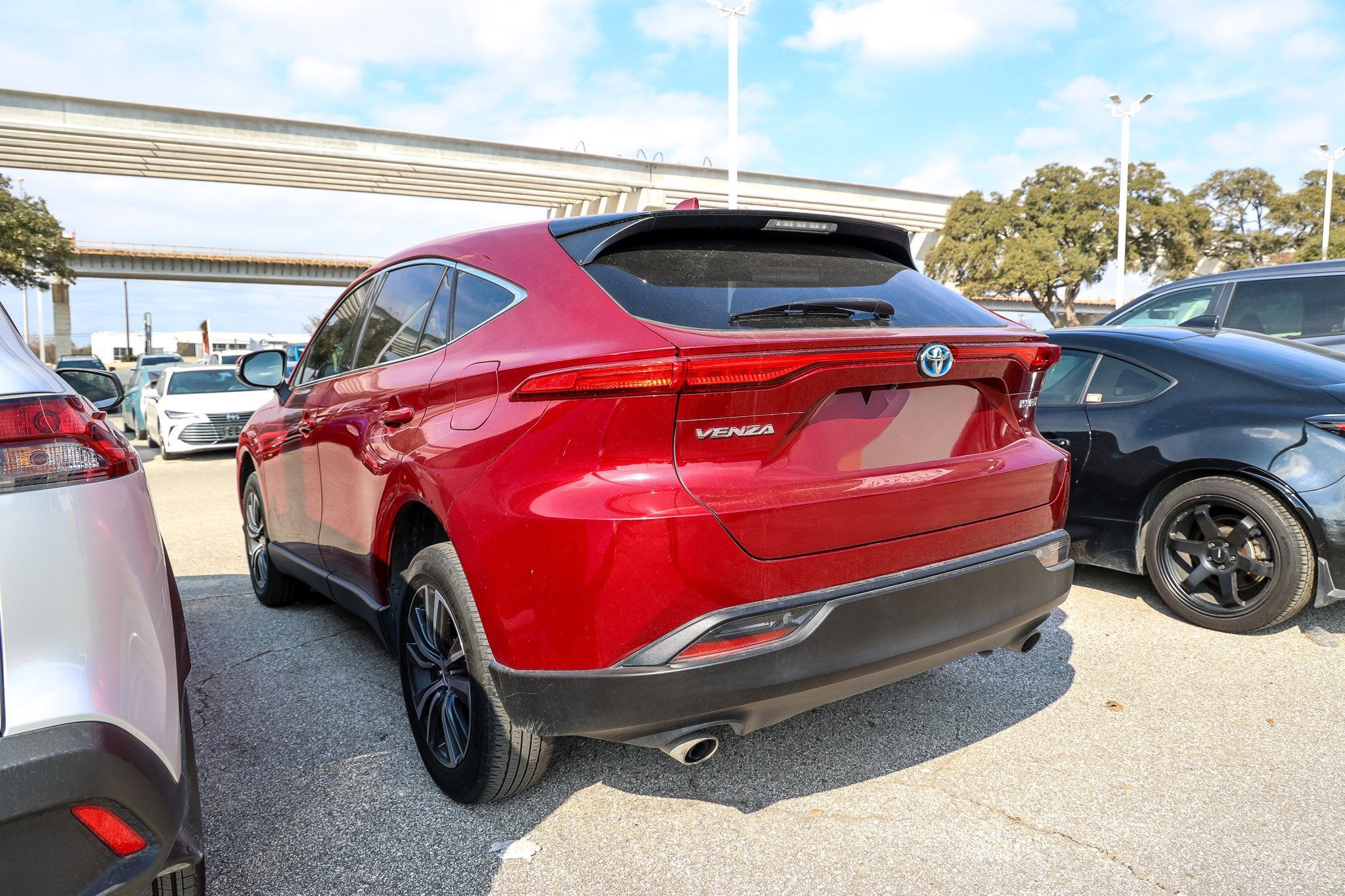 2022 Toyota Venza LE LE