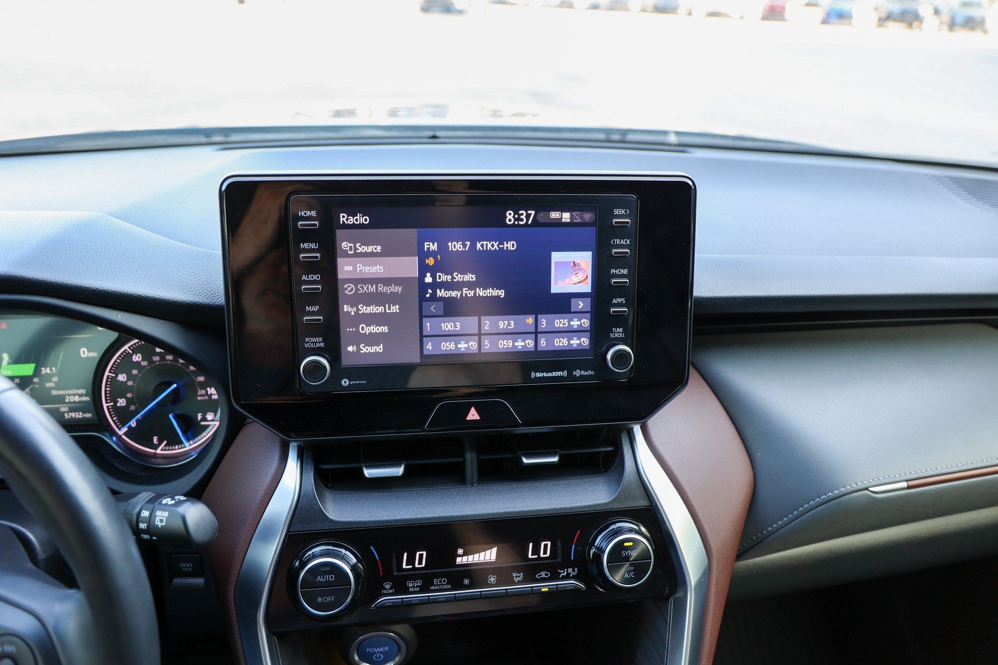 2022 Toyota Venza XLE