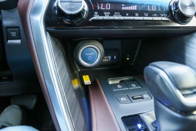 2022 Toyota Venza XLE