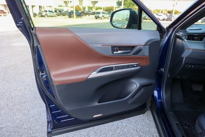 2022 Toyota Venza XLE