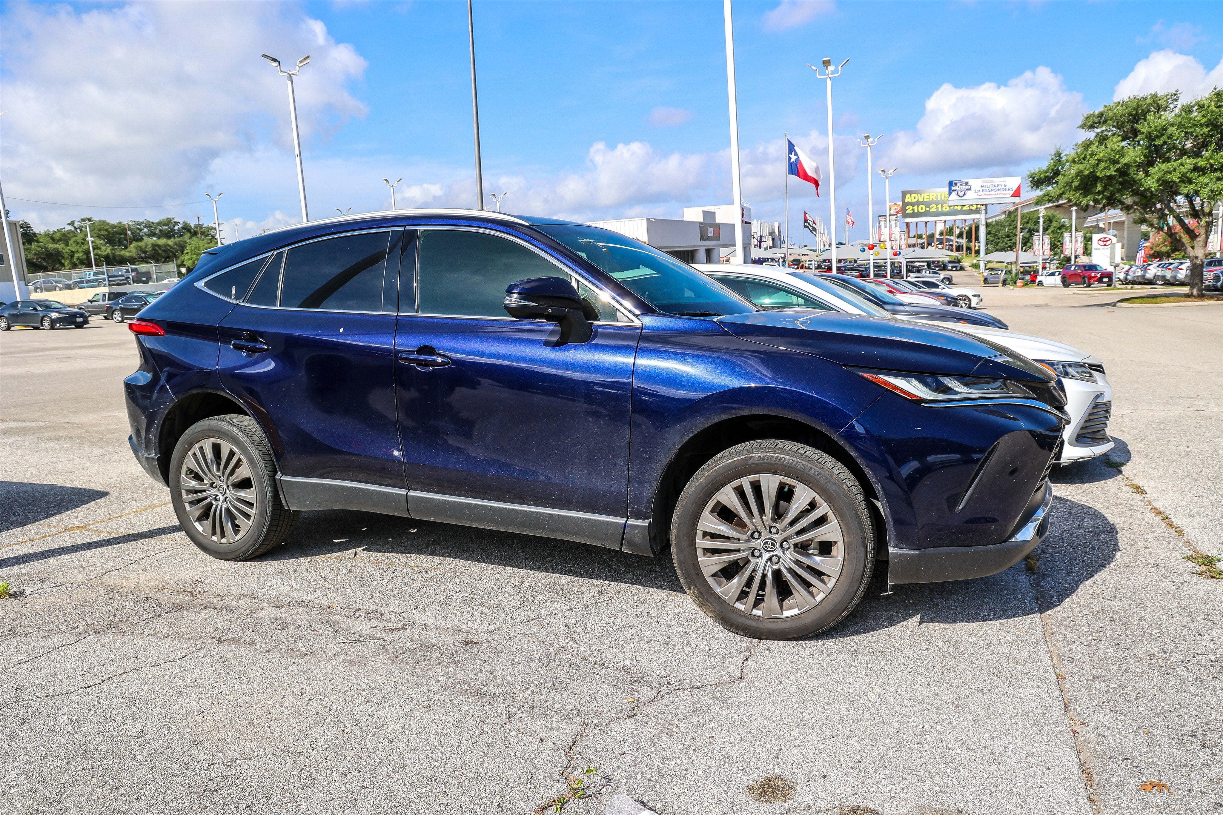 2022 Toyota Venza XLE