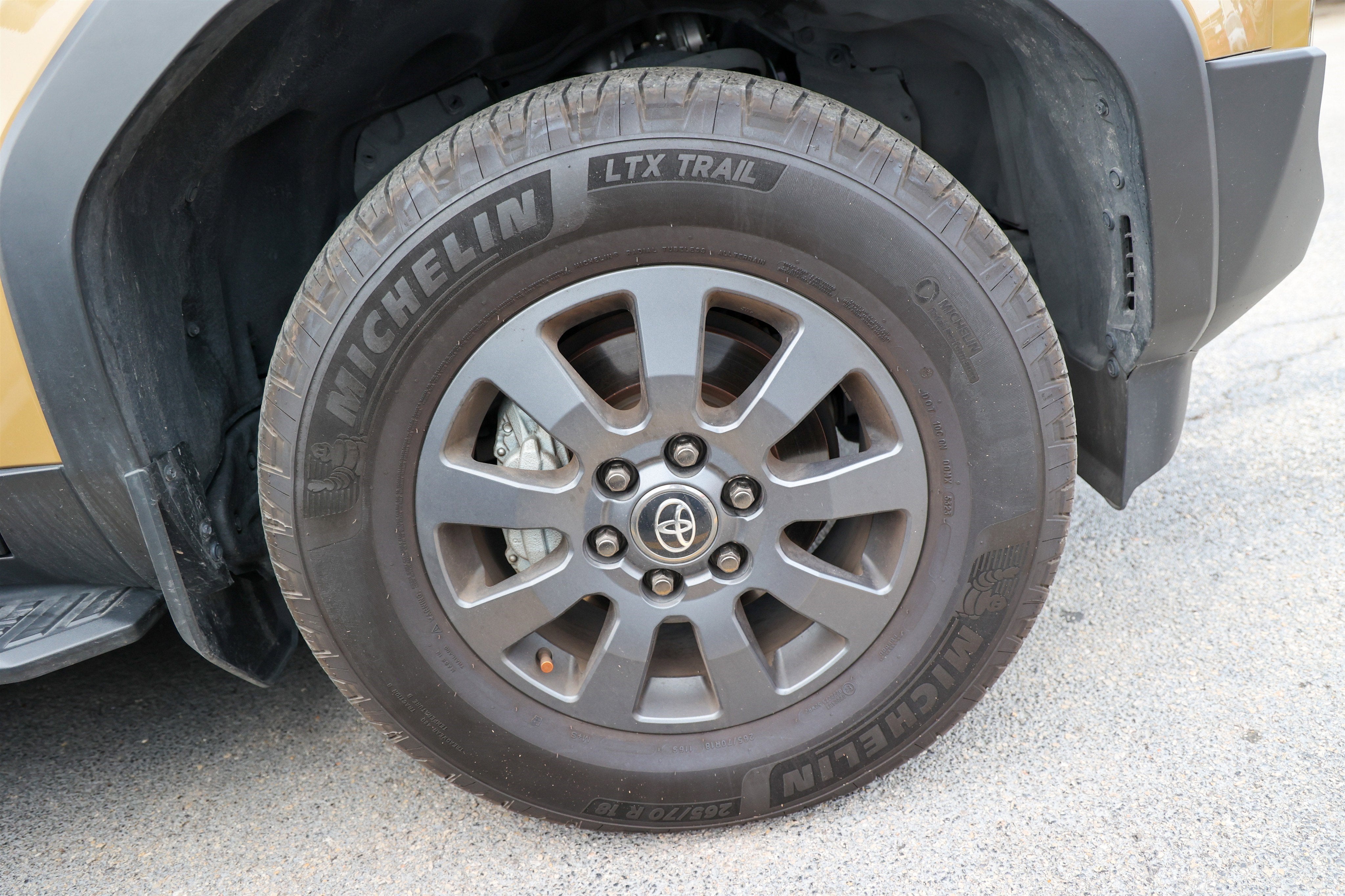 2024 Toyota Land Cruiser 4WD (Natl)