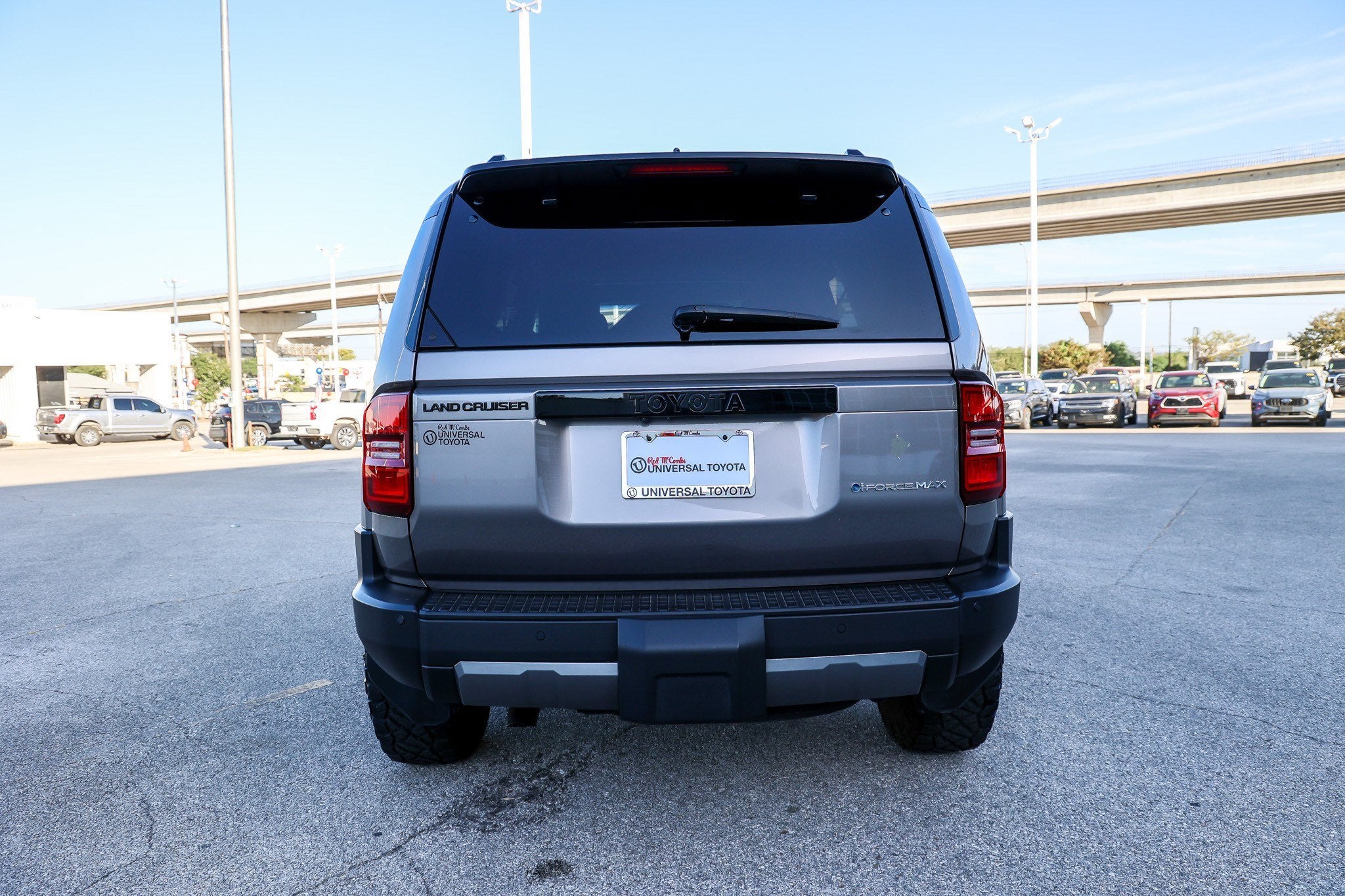 2024 Toyota Land Cruiser 4WD (Natl)