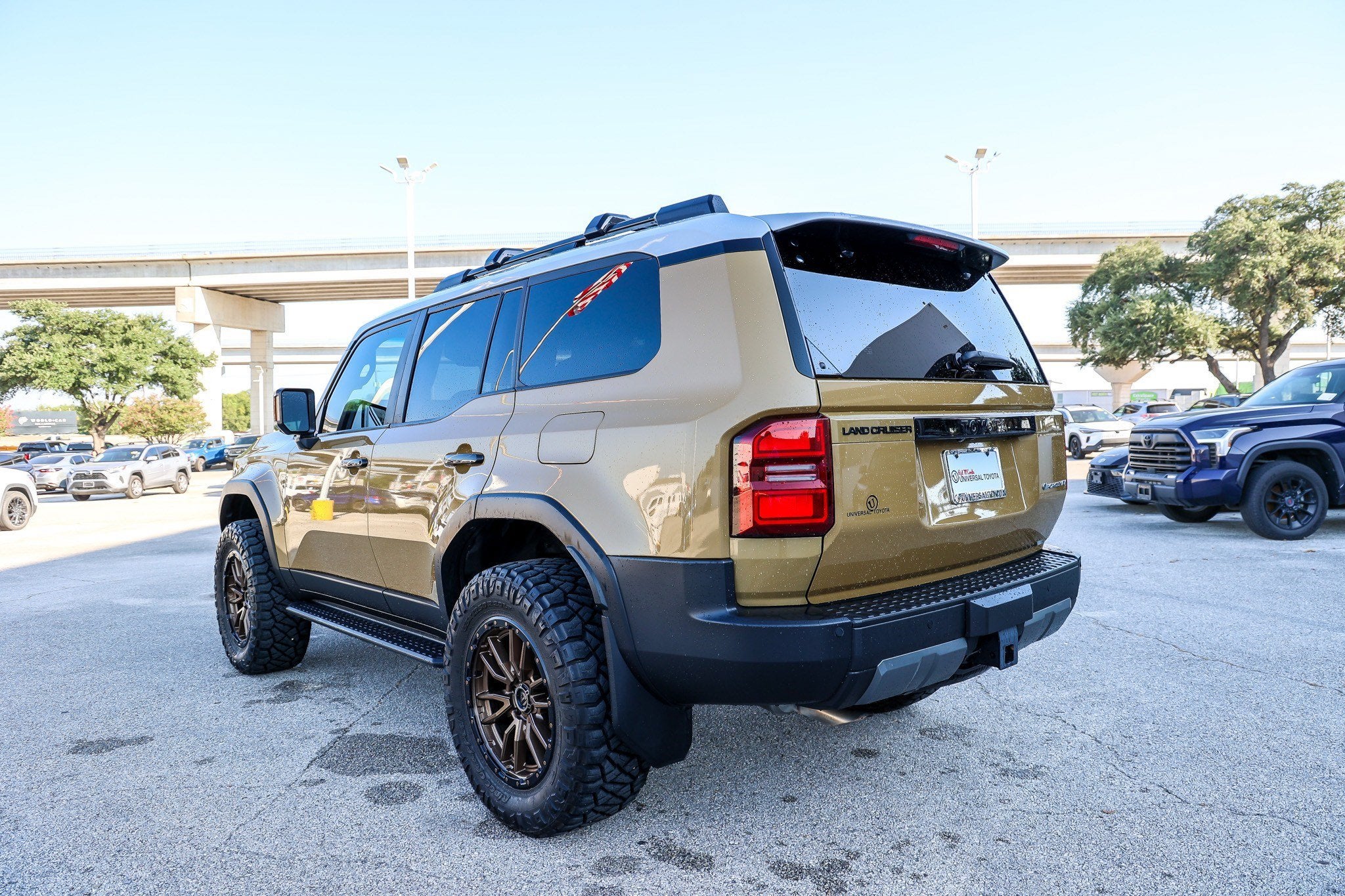 2024 Toyota Land Cruiser 4WD (Natl)