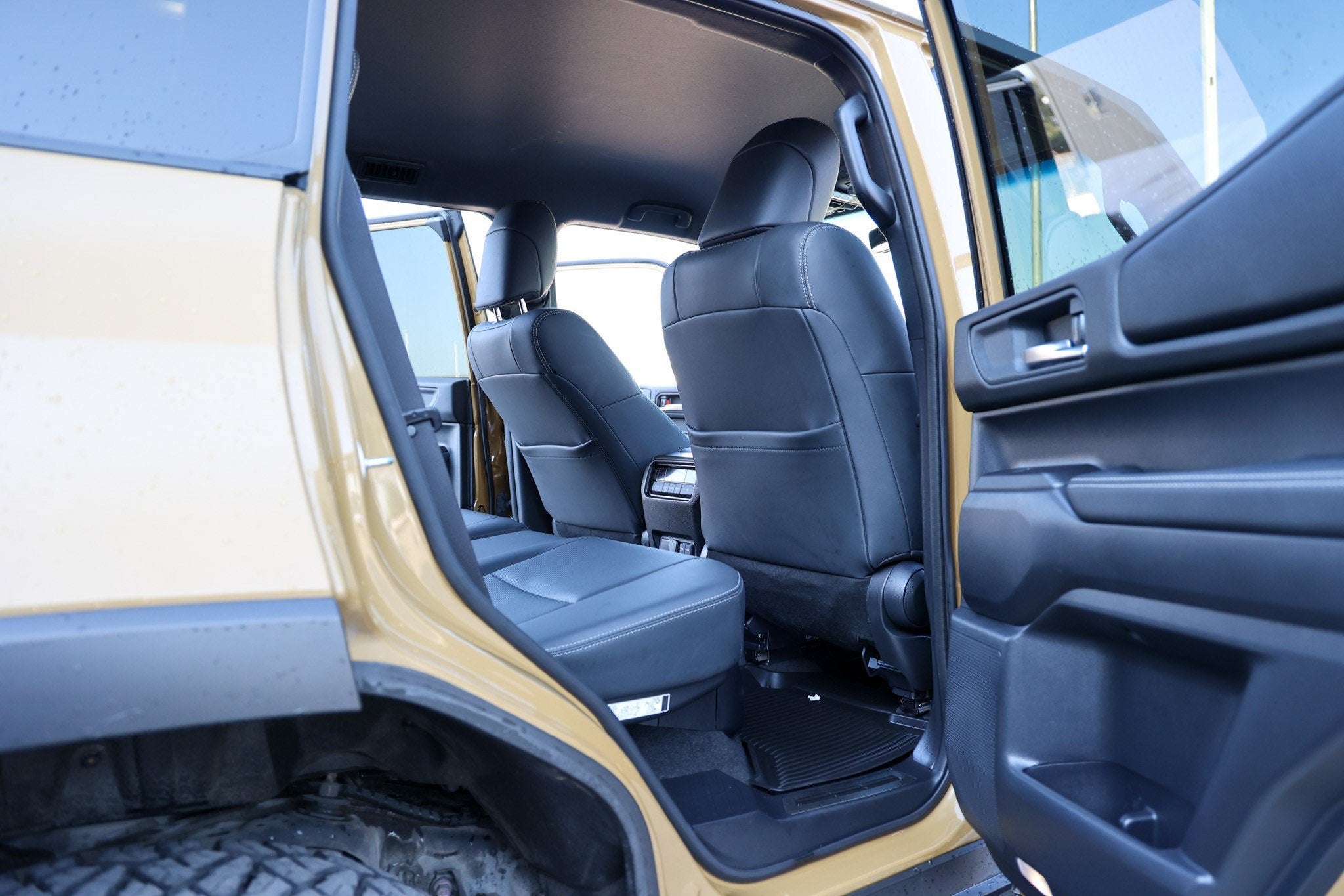 2024 Toyota Land Cruiser 4WD (Natl)