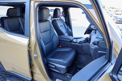 2024 Toyota Land Cruiser 4WD (Natl)