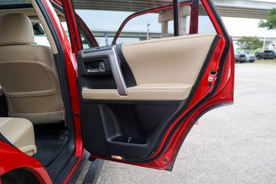 2022 Toyota 4RUNNER SR5 Premium