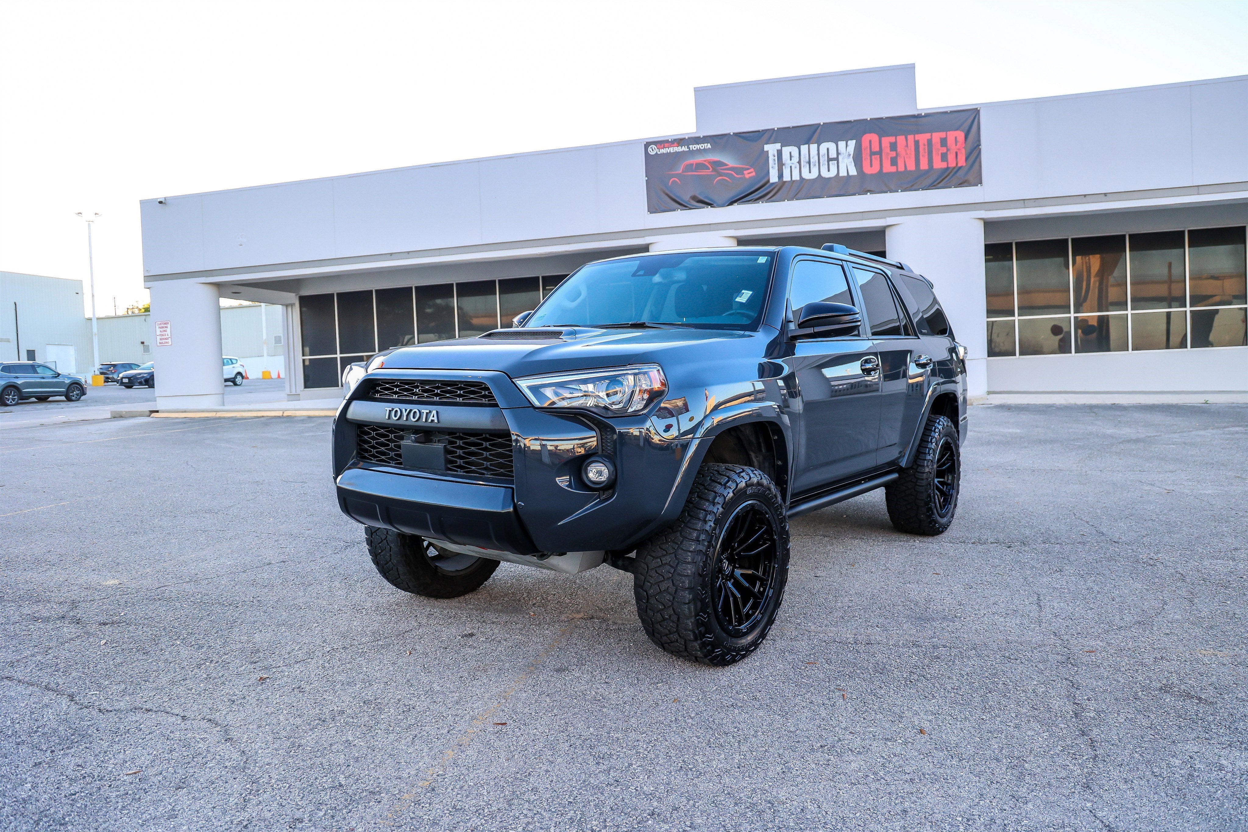 2024 Toyota 4RUNNER Limited