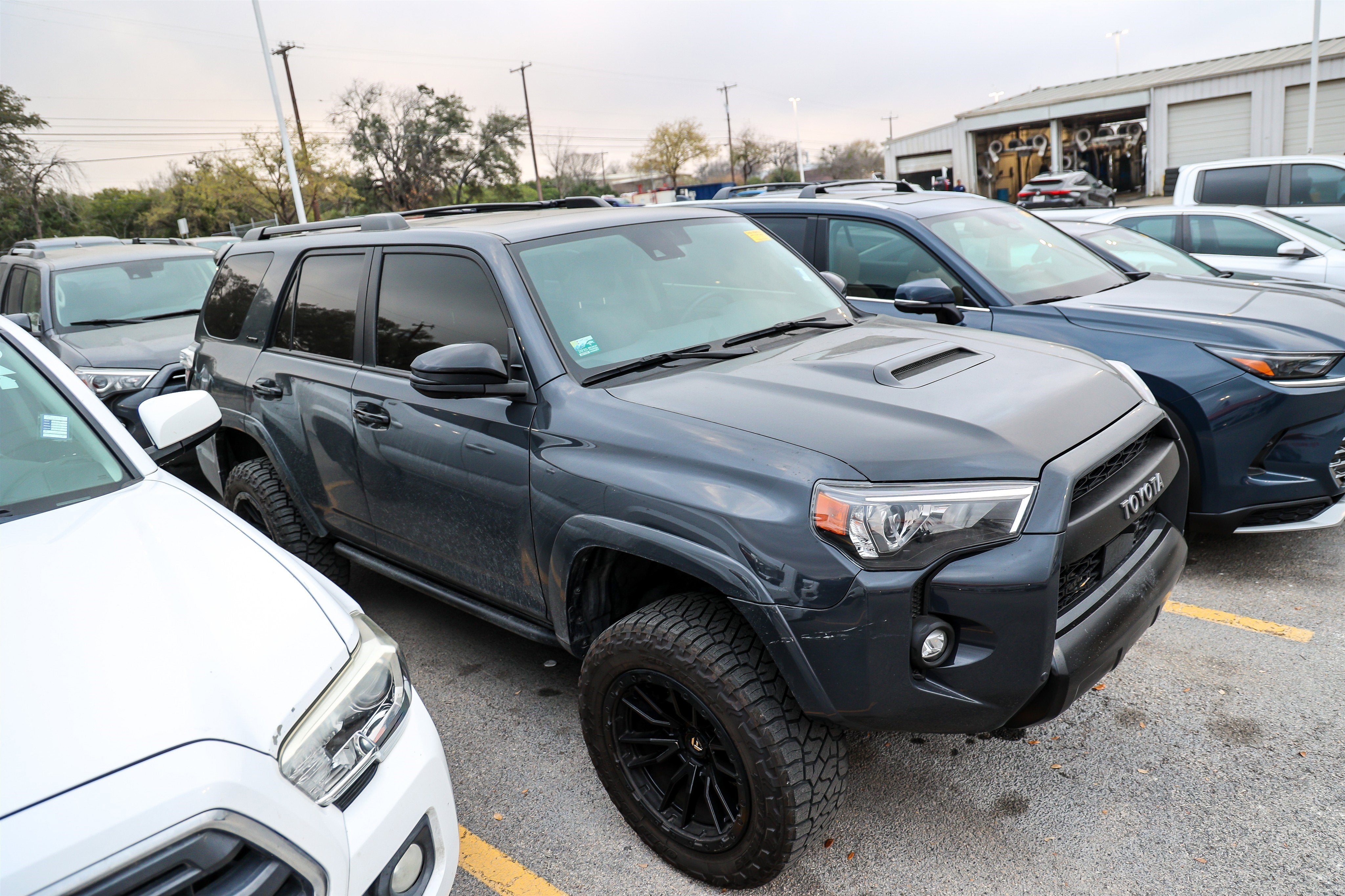2024 Toyota 4RUNNER Limited