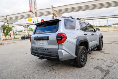 2025 Toyota 4RUNNER SR5