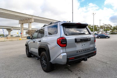 2025 Toyota 4RUNNER SR5