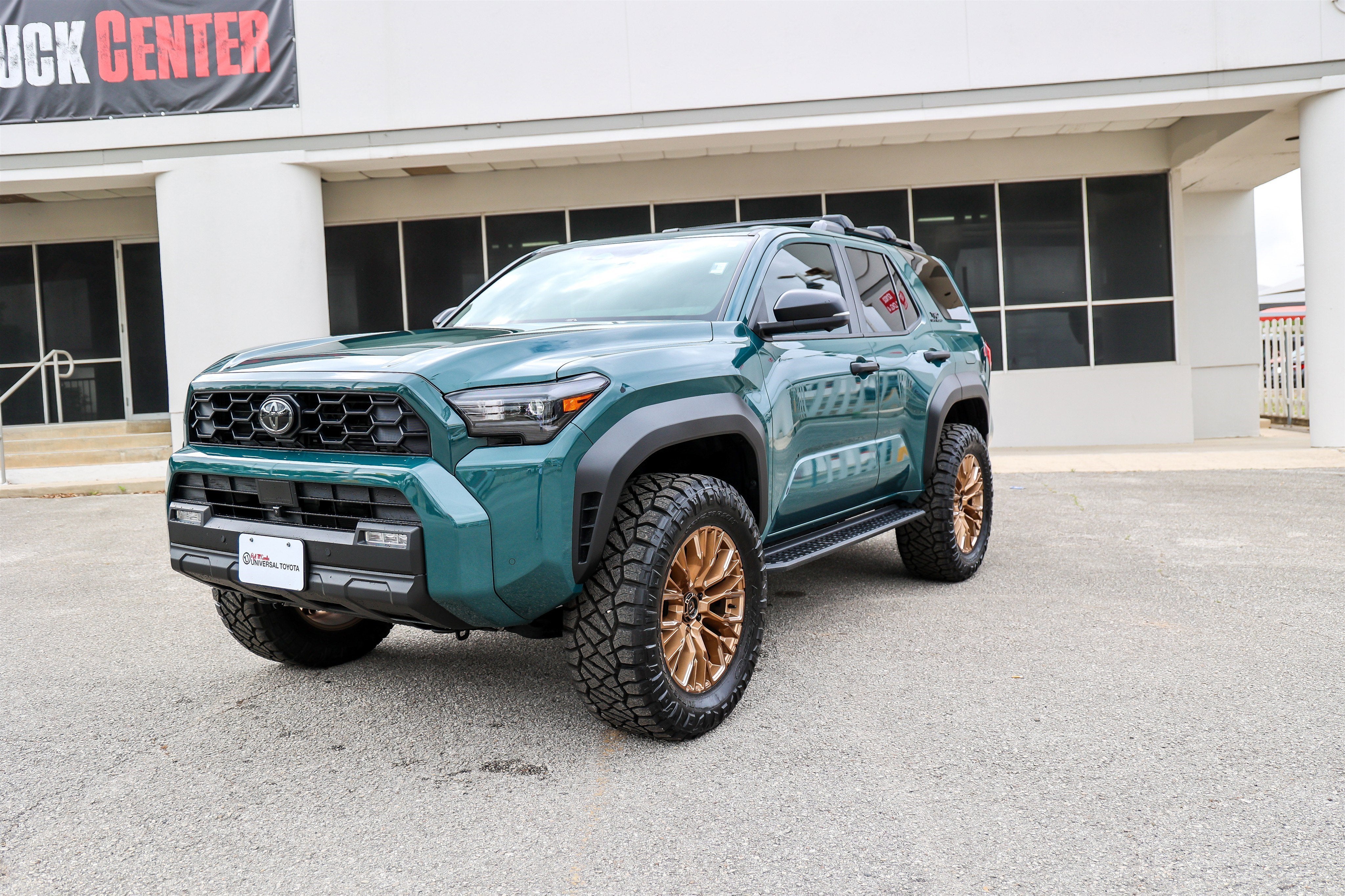 2025 Toyota 4RUNNER TRD OFF ROAD PREM