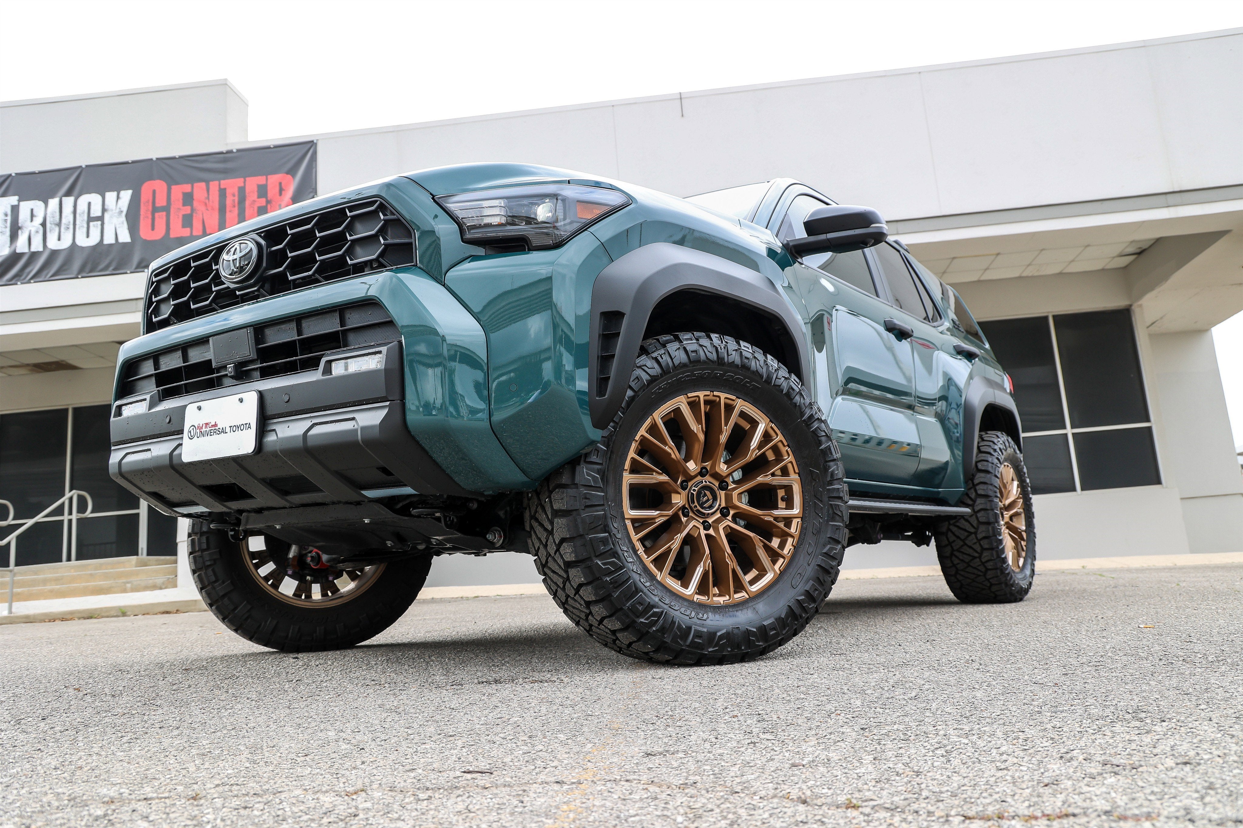 2025 Toyota 4RUNNER TRD OFF ROAD PREM