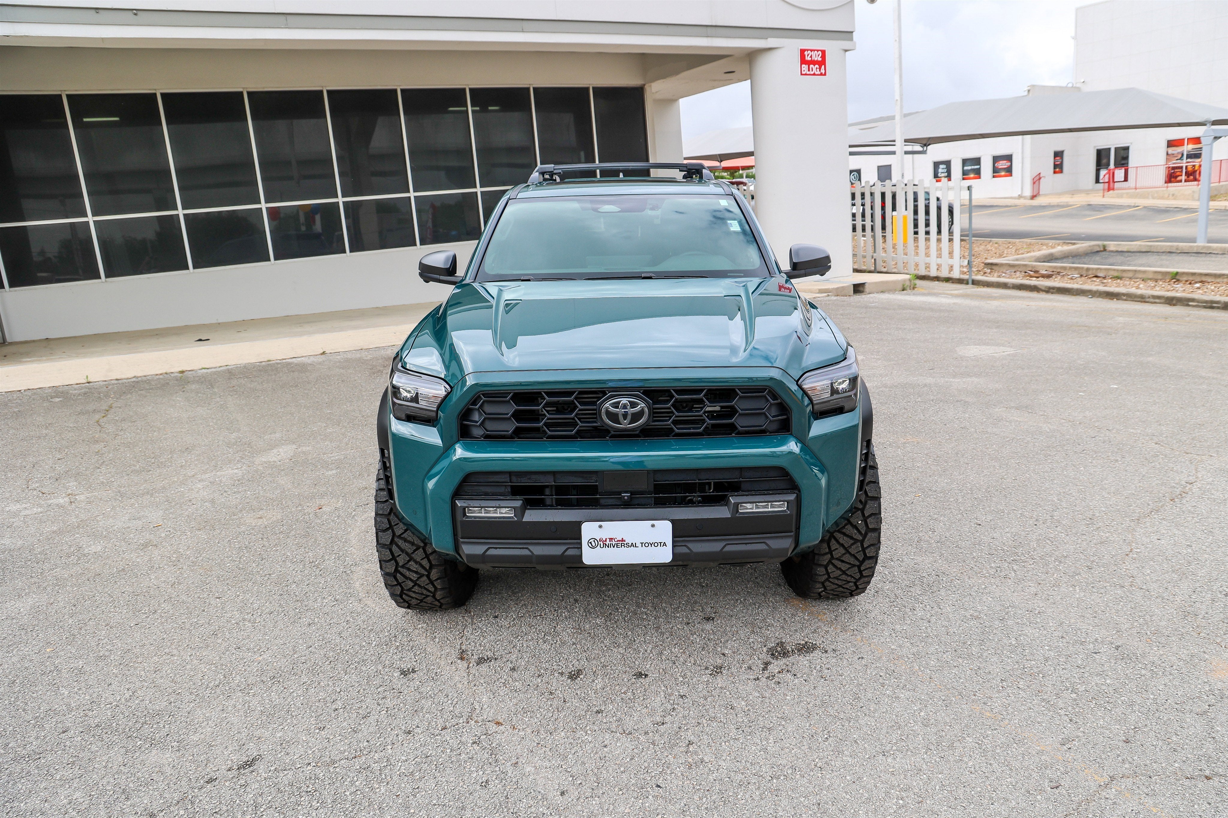 2025 Toyota 4RUNNER TRD OFF ROAD PREM