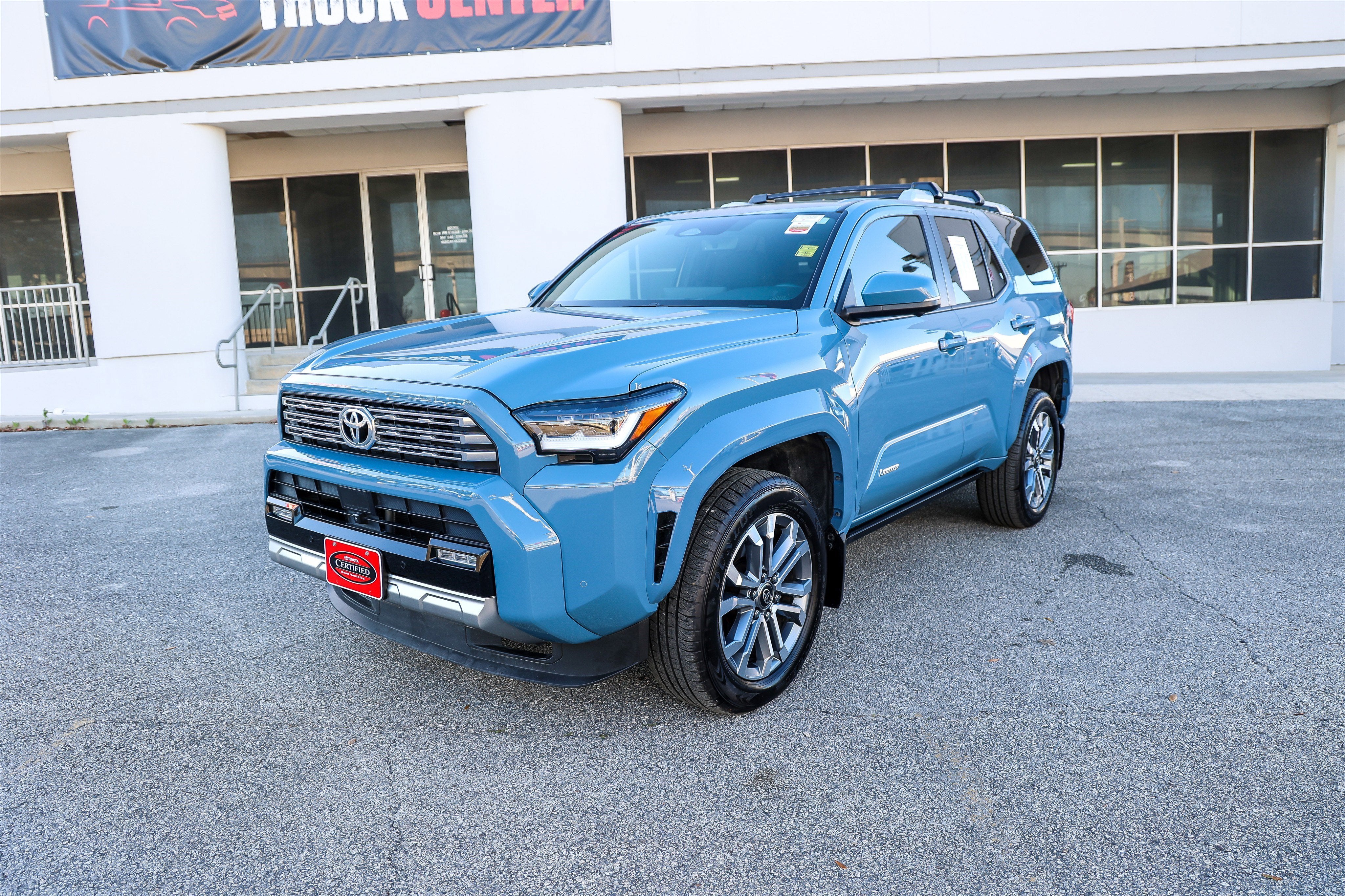2025 Toyota 4RUNNER Limited