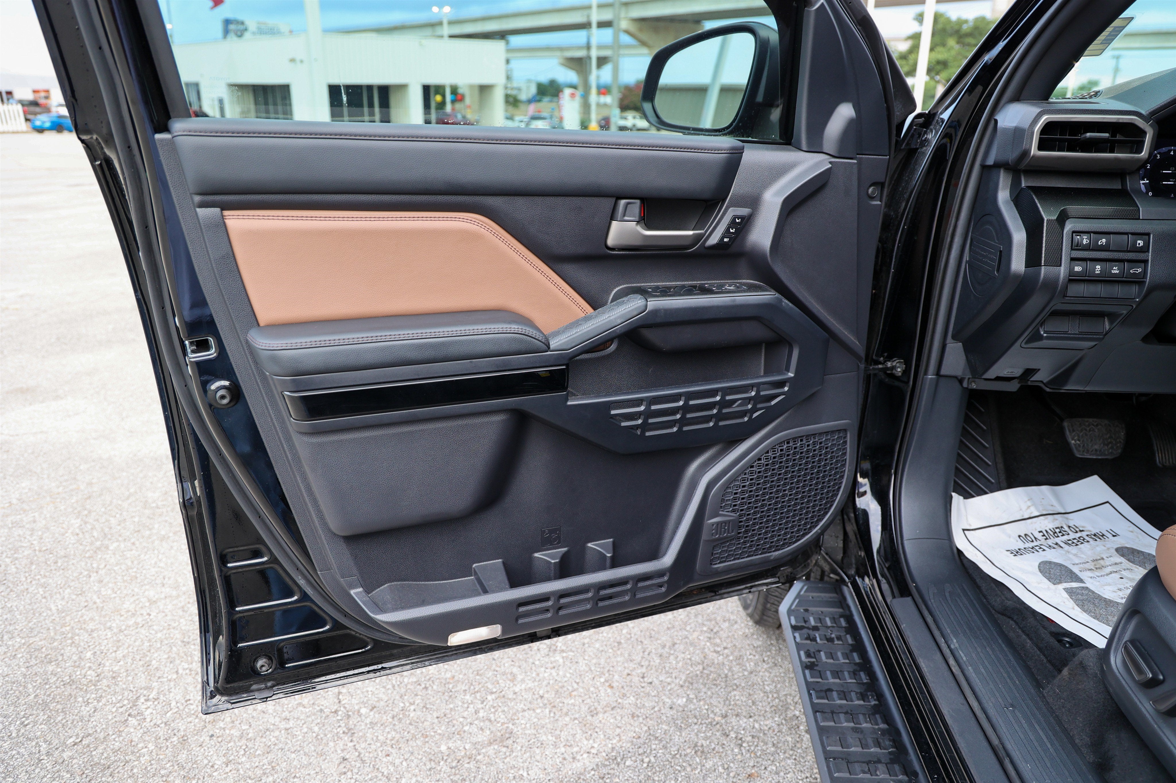 2025 Toyota 4Runner i-FORCE MAX Hybrid Limited