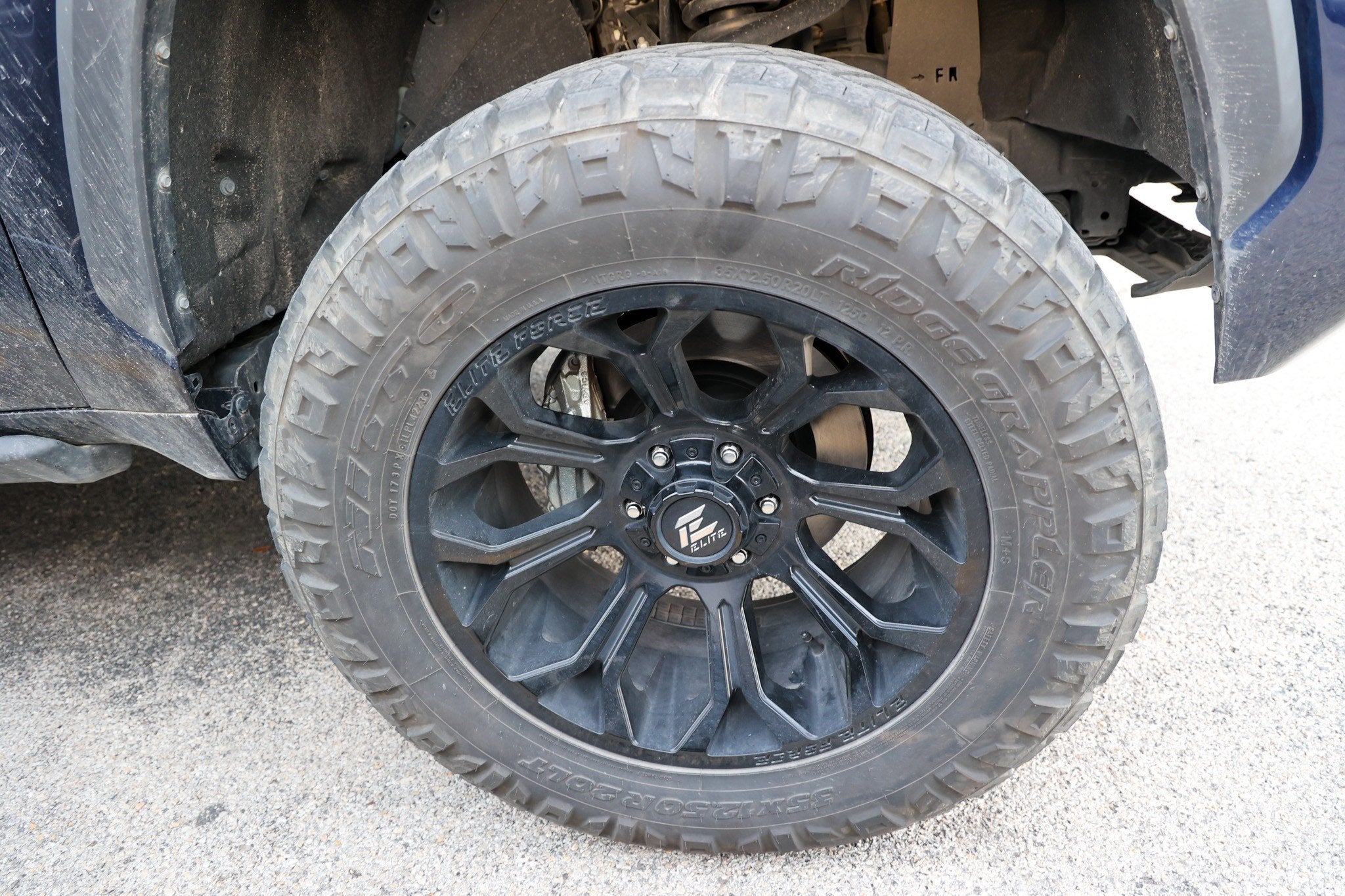 2025 Toyota 4Runner i-FORCE MAX Hybrid Limited