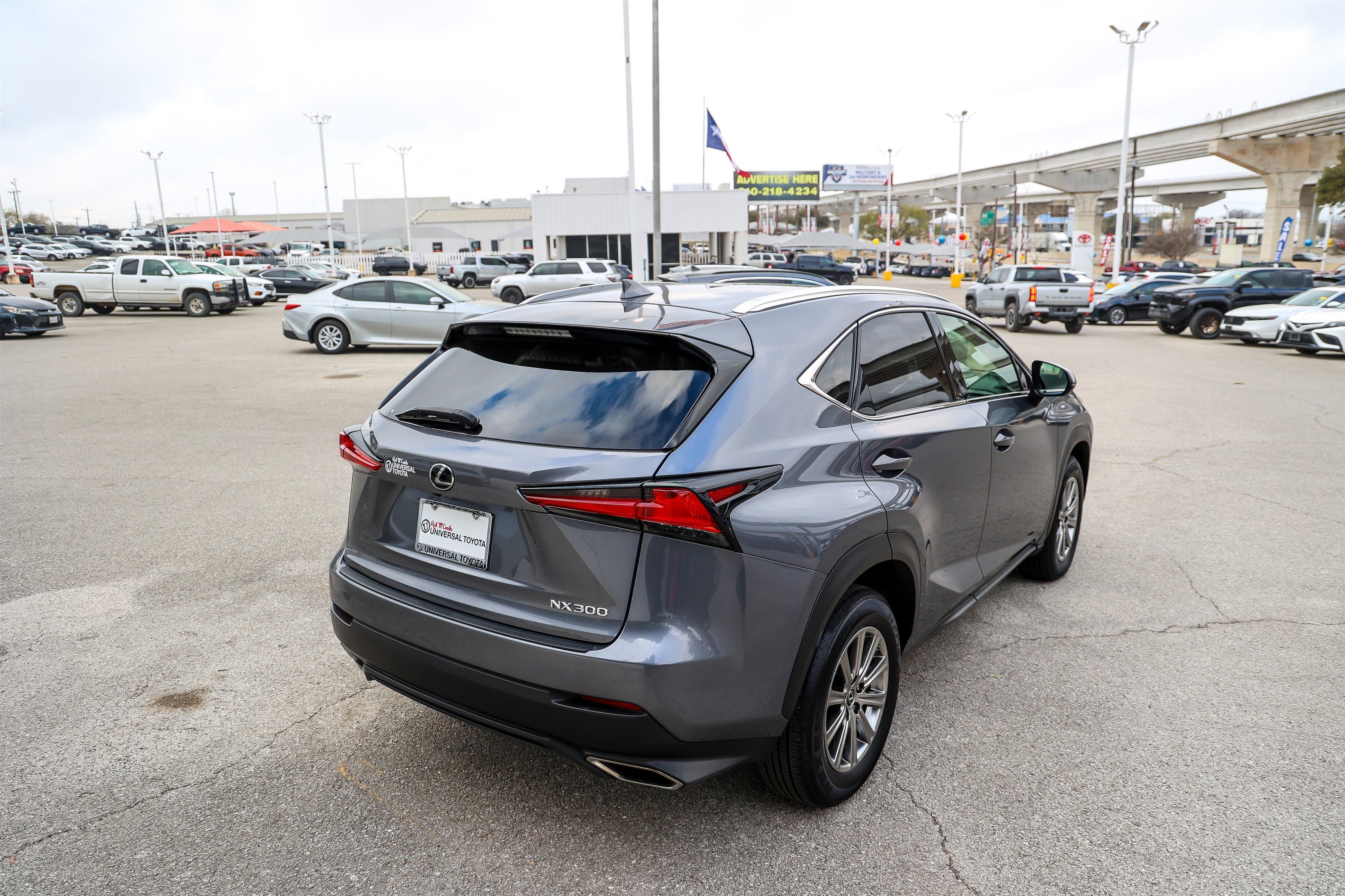 2021 Lexus NX 300 NX 300
