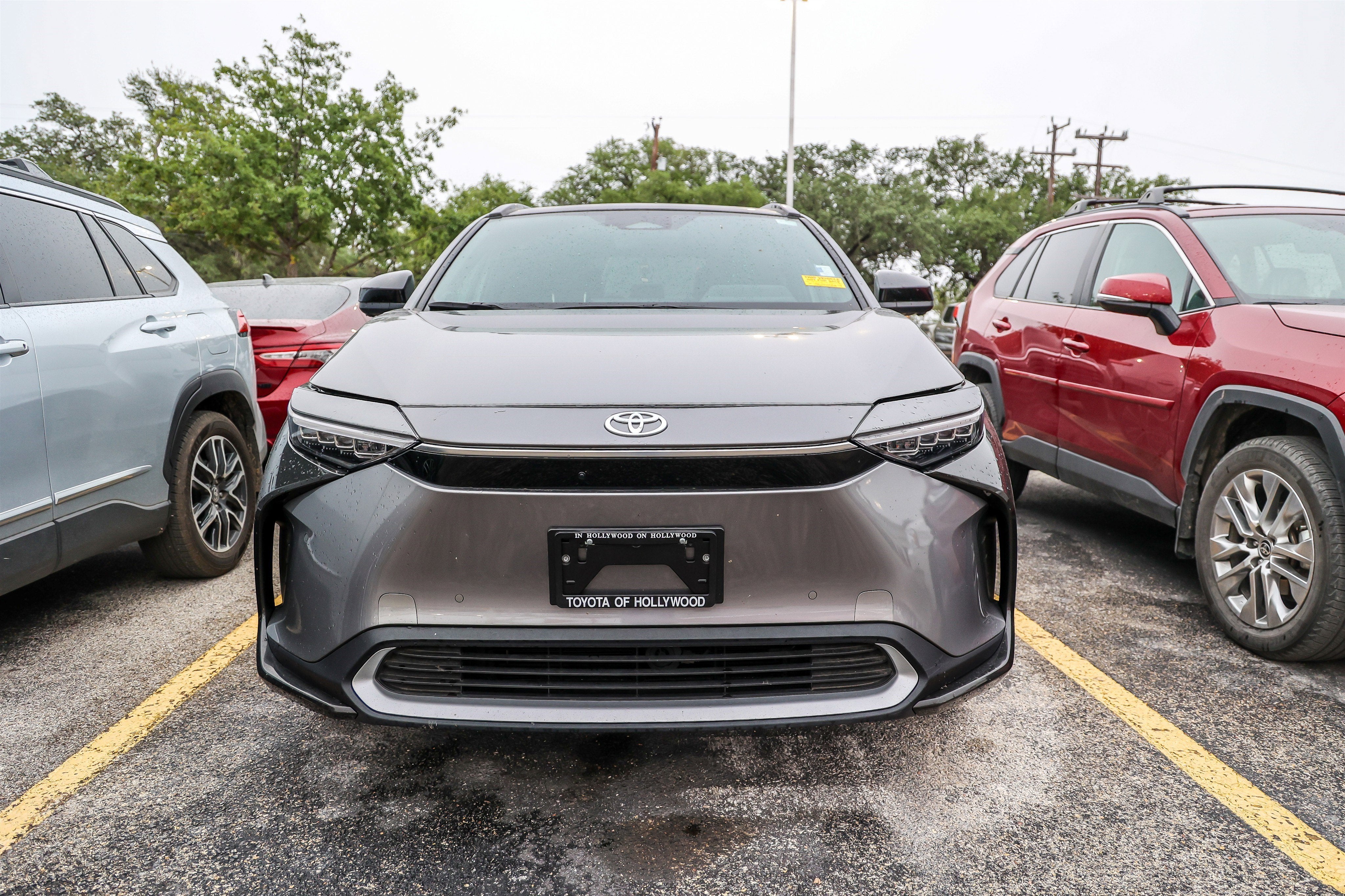 2023 Toyota bZ4X Limited