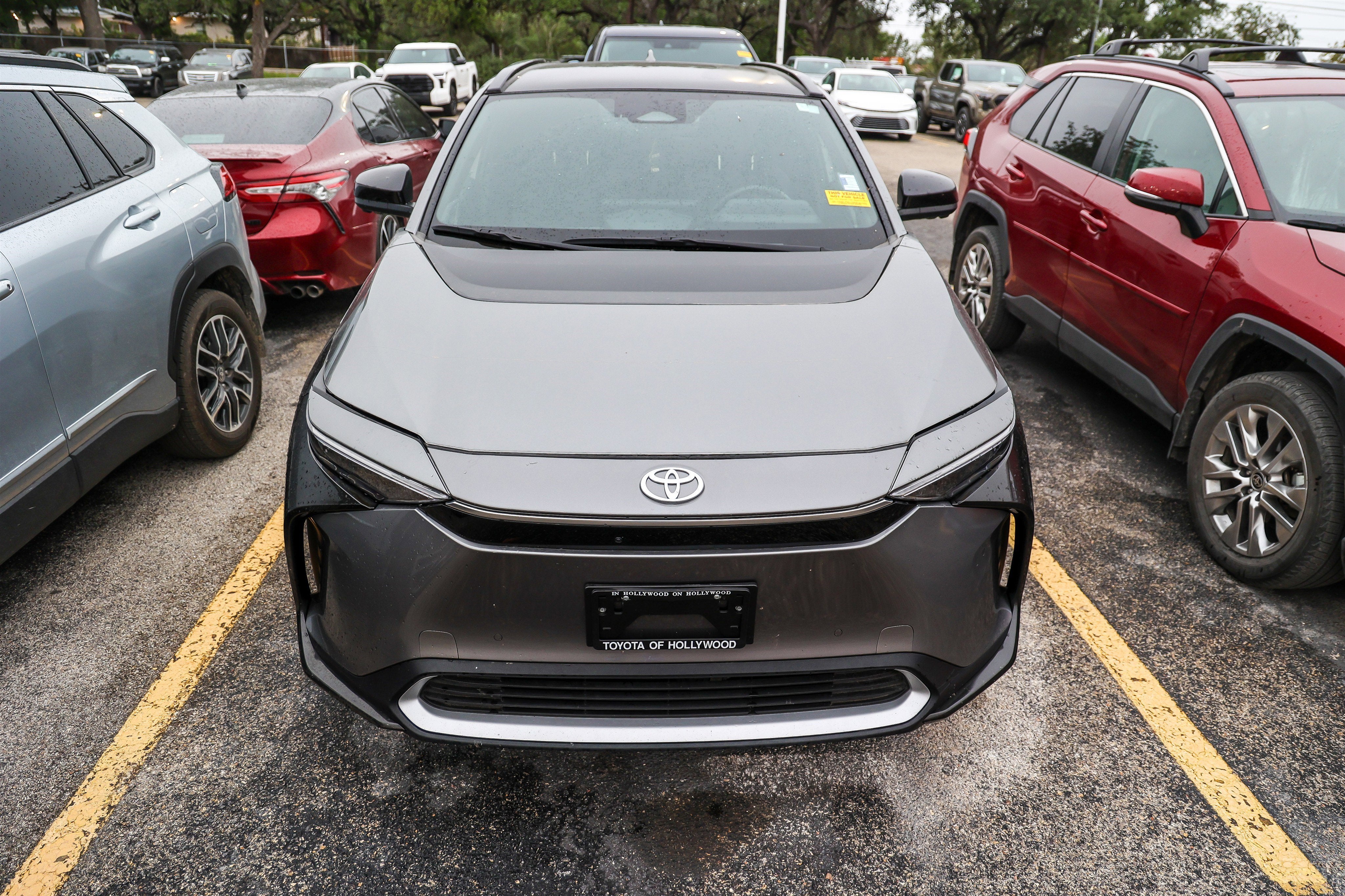 2023 Toyota bZ4X Limited