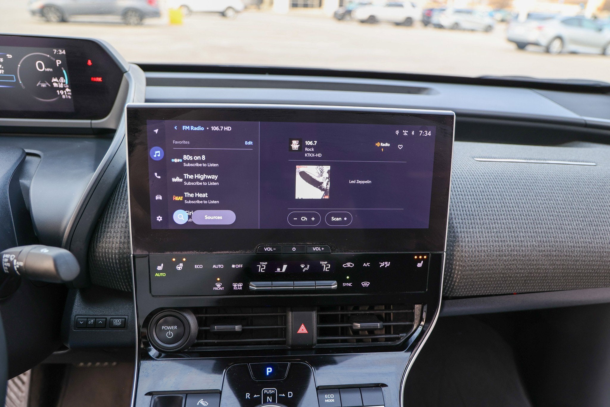 2024 Toyota bZ4X XLE