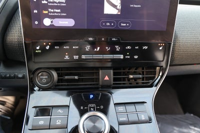 2024 Toyota bZ4X XLE