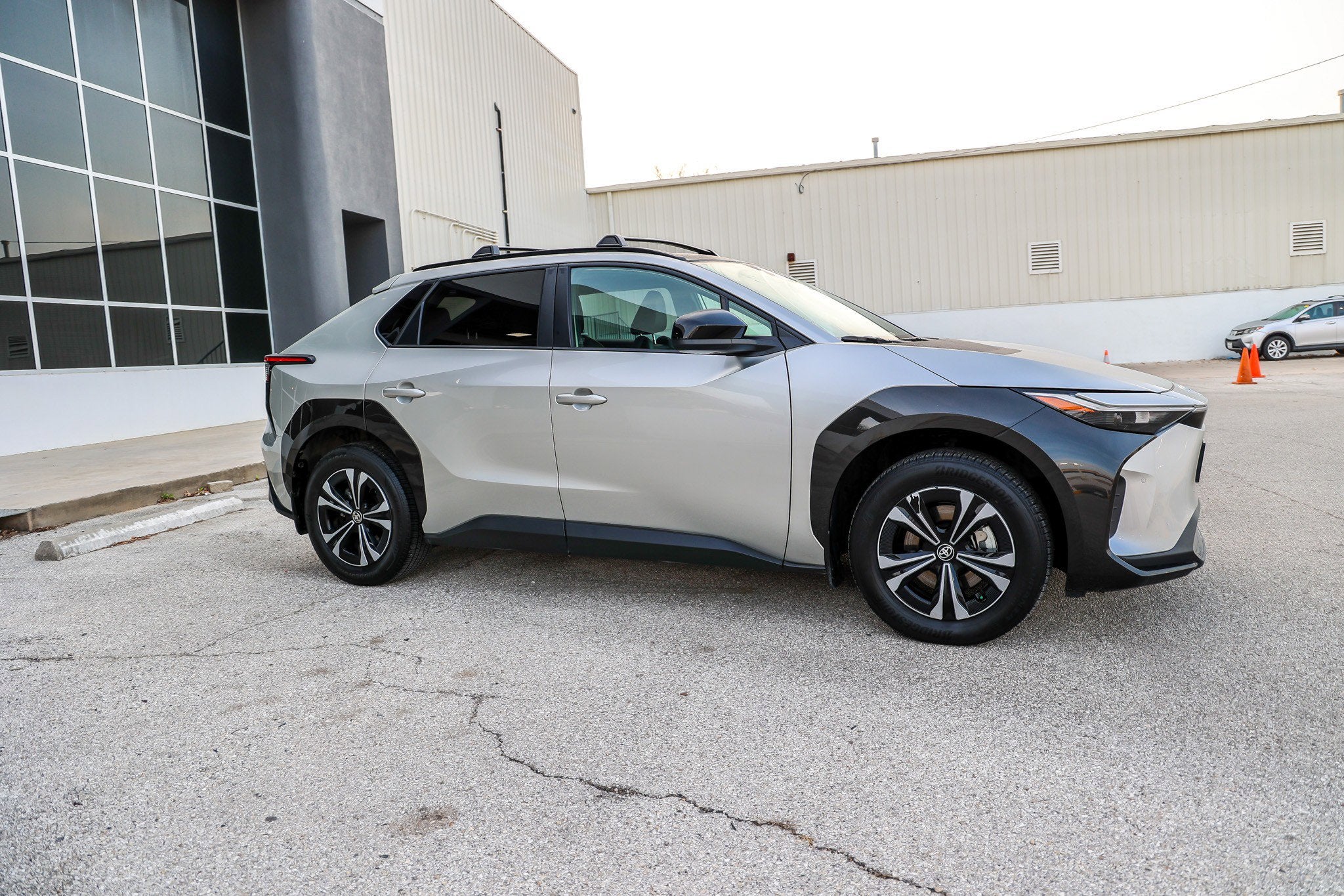 2024 Toyota bZ4X XLE